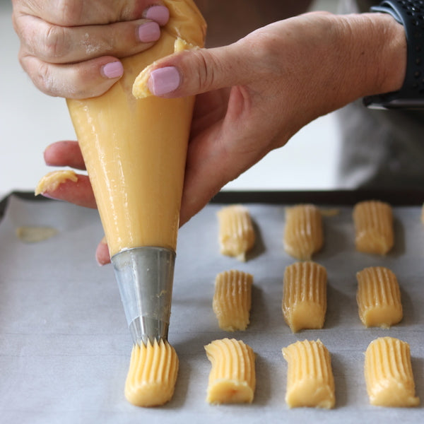 Piping Eclairs
