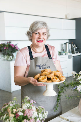 Café Owner Baking Class